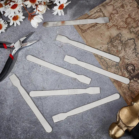 7 stainless steel pry tools from 12 Piece Opening Pry Tools Set Made of Stainless Steel With Flat Head and Crowbar Style Pry Tools