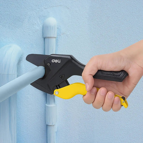 Heavy Duty Ratchet Pipe Cutter Up To Two And A Half Inch For PEX PVC PPR Hoses And Plumbing Pipe With Aluminum Alloy Blade