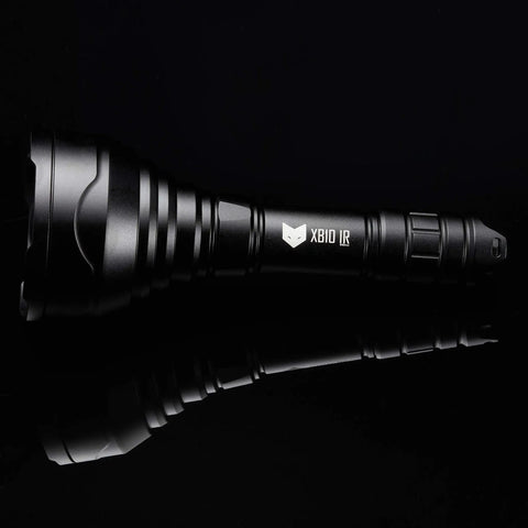 Side view of XB10 Infrared Torch For Night Vision Gear 5W IR Illuminator 940nm With 67mm Aspherical Lens, black metal design.