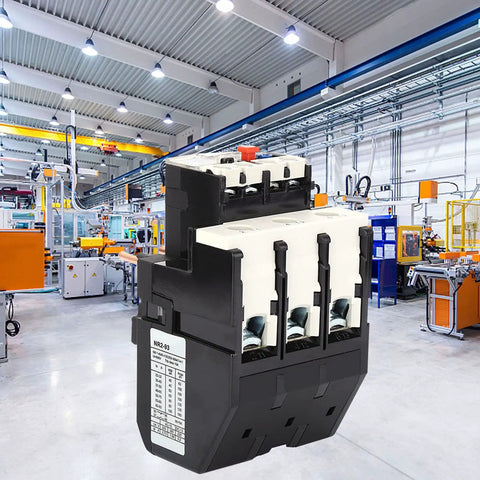Thermal Overload Relay 30 93A 690V For Motor Protection With 1NO1NC Auxiliary Contacts AC 50 60Hz in industrial setting