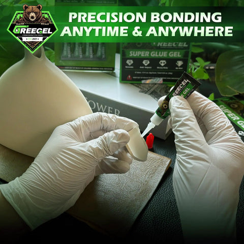 Applying All Purpose Super Glue Gel For Plastic Shoes Metal Ceramic And Wood Crystal Clear Instant Bond In 10 To 45 Seconds