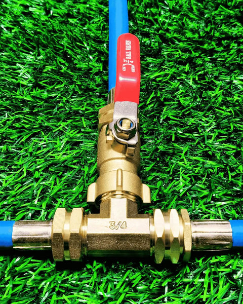 Beefy Brass Hose Tee Fitting Three Quarter Inch GHT Female To Male To Male Three Way Swivel Connector For Yard Watering Rust Resistant Leak Free Outdoor Hose Adapter Heavy Duty And Easy To Attach, 3/4" brass hose tee on blue hose