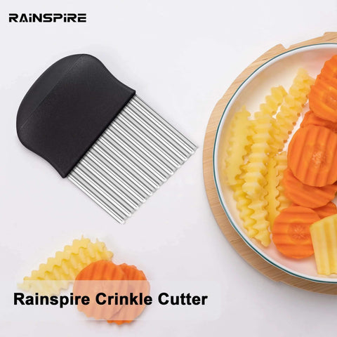 Rainspire Crinkle Cutter for Veggies, black-handled stainless steel blades, side view.
