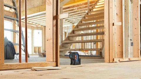 Green Beam Self Leveling Alignment Laser Pro Grade With Plumb And Level Point Projection Built In Multipurpose Mount Visimax Technology For Extended Battery Life on construction site floor includes 2 AA Batteries And Hard Carrying Case