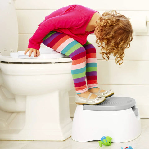The Real Deal Toddler Potty Training Chair 3-In-1 Potty Seat With Step Stool Plus Arm And Hammer Deodorizing Disc Gray Removable Bowl Makes Cleanup A Breeze Latex Free For Kiddos, child using gray potty chair.