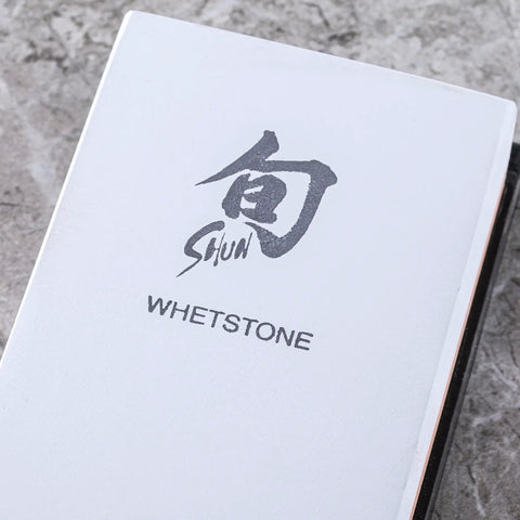 Close-up of Dual Sided Knife Sharpening Whetstone With Ceramic Grit 300 And 1000 For Honing Edges, 6 Inch DM0708 packaging