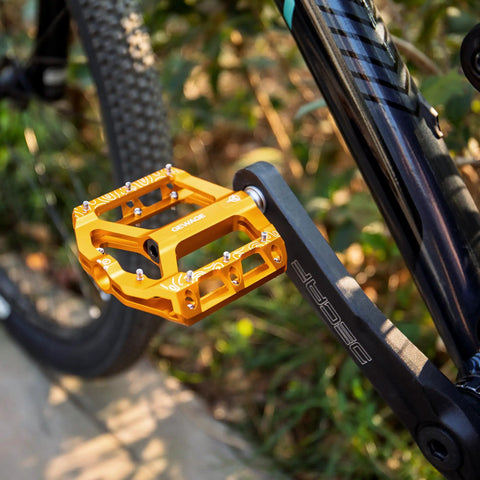Grippy Non Slip Aluminum Flat Bike Pedals With Big Platform For Road Mountain BMX MTB 9 Sixteenth Inch Spindle Sealed Bearings