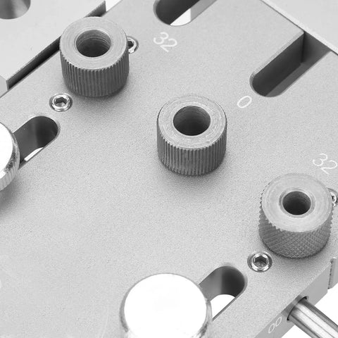 Top Notch FtVogue Dowelling Jig Made From 6061 Aluminum Alloy, Self Centering Drill Guide With 6 Mm 8 Mm And 10 Mm Bushings Perfect For Woodworking Joinery Projects Adjustable Capacity From 10 Up To 180 Mm Thick Boards. Close-up of 6061 aluminum dowelling jig with 6mm, 8mm, and 10mm bushings