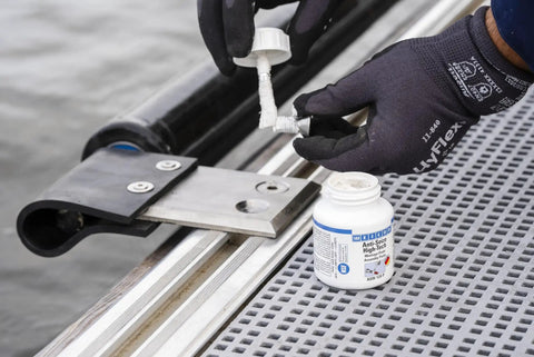 Application of Anti Seize High Tech Assembly Paste 450 G Metal Free High Temperature Resistant For Corrosion Protection And Easy Disassembly