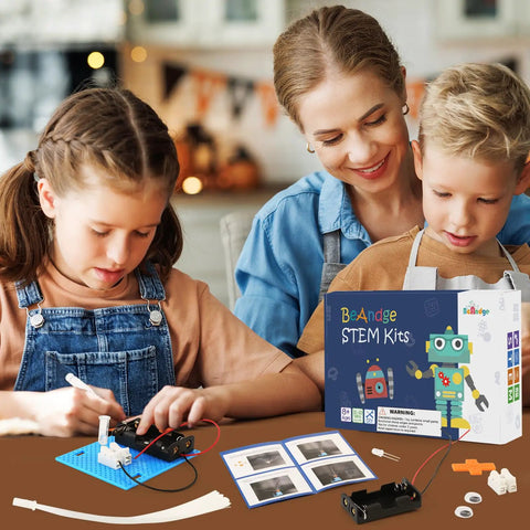 Family with 7 Pack Fiber Optic Lamp STEM Kit For Kids Ages 8-13, Hands-On Science Projects, light experiments, circuit toys.