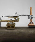 Deluxe magnetic Grasshopper welding jig with copper spindle, magnetic V-pad base and anti-tip bolt (7.5 in).