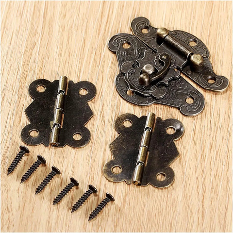 Old School Vibe Antique Retro Hasp Lock Buckle Eye Latch Set With Bronze Hardware, Wooden Box Protective Cover And 2 Cabinet Hinges