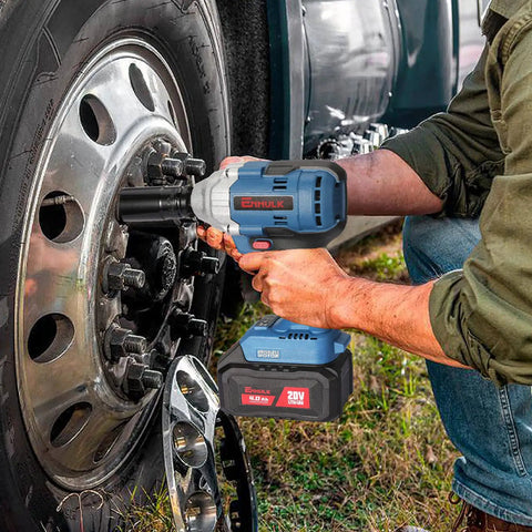 Using Beefy Cordless Half Inch Brushless Impact Wrench With 300 Ft-Lb Torque to tighten car wheel lug nuts