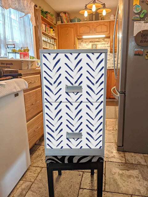 Blue And White Striped Peel And Stick Wallpaper For Cabinets And Walls Modern Geometric Contact Paper 17.7 In By 394 In Removable Self Adhesive Decor applied to a kitchen cabinet