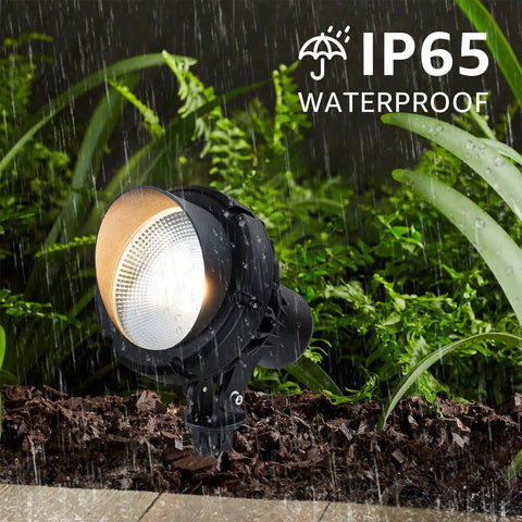 40W LED Outdoor Spotlight Plug In 120V 4000LM Warm White 3000K Landscape Lighting with IP65 waterproof design in rain.