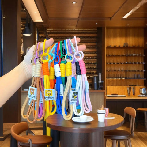 48 Pack Colorful Metal Carabiner Clips For Key Rings And DIY Crafts, Round Snap Hook Keychain Clips held in hand