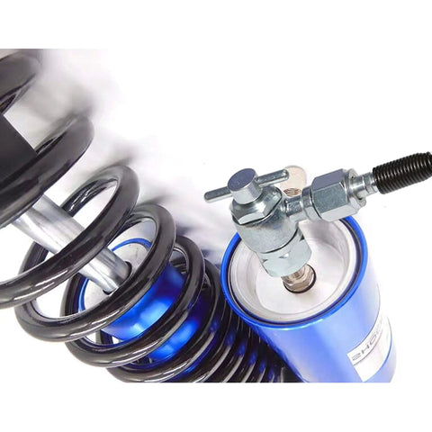 Close-up of Pro Grade No Air Loss Coupler 556 High Pressure Gas Pressure Kit with dual analog gauges and 3 feet hose in use