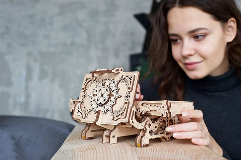 Antique Box 3D Wooden Puzzle Kit For Adults Craft Your Own DIY Mechanical Model Brain Teaser Hobby Set For Home Decor Jewelry Box Project Hands On Fun Today, wooden jewelry box