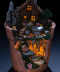 Flower Pot Garden Cottage Solar Light For Outdoors Cozy Outdoor Yard Lantern With Flickering LED Glow And Solar Powered Vibe