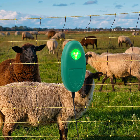 Electric Fence Tester With LED Indicator Lights For Pulsed Energizers Clip On Fence Wires Or Tape Fences Up To 40mm Tape Width Easy To Use Alert Device That Verifies Pulse Voltage On All Wire Types For Quick Safety Checks on sheep fence
