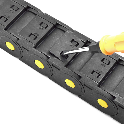 Beefed Up Closed Type Drag Chain Cable Carrier With End Connectors 25x38mm Inner Size 40x55mm Outer Size R75 Bend Radius 1 Meter