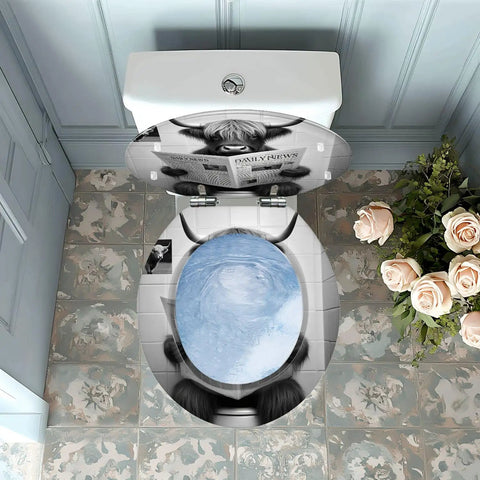 Toilet Seat Round Resin for Farmhouse, top view showing design and bowl, suitable for various toilet models.