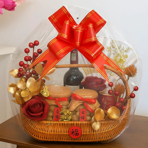 Crystal Clear Heat Shrink Wrap Bags for Gift Baskets 24x30 Inches, 10 Pack Large Size, Pro Level Gift Wrapping Made Easy, Shrink Quickly With Heat Gun Or Hair Dryer, Durable Crystal Clear Plastic For A Professional Finish, wrapped gift basket