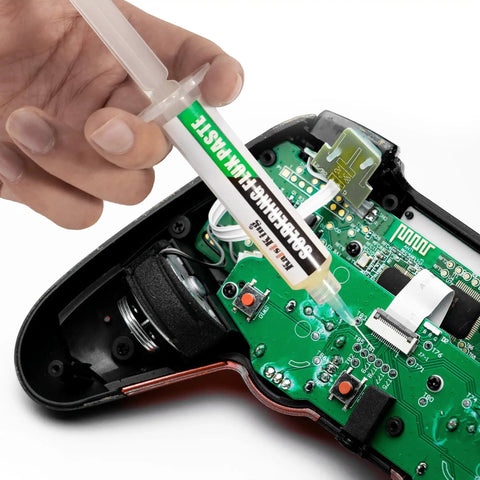Applying No Clean Soldering Flux Paste And Desoldering Wick Kit For Quick Electronics Repairs Pro Grade Rosin Flux to PCB