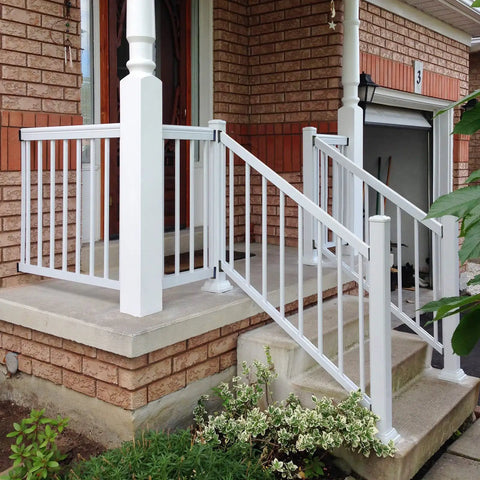 White deck with 40 Piece Deck Railing Brackets Connectors For 2x4 Railing Posts With 240 Wood Screws Nylon Pre Drilled 90 Degree Railing