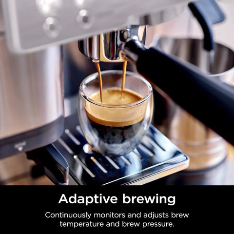 Glass of espresso brewing on R-ES601 Luxe Café Premier Series 3-In-1 Espresso Machine For Espresso, Drip Coffee, And Cold Brew With Built-In Grinder.