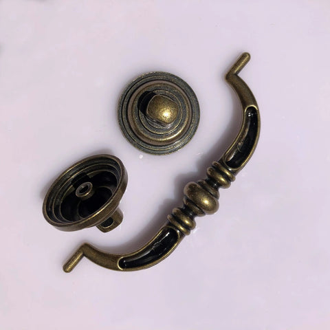 Close-up of Six Pack Shabby Chic Drawer Pulls Antique Bronze Zinc Alloy Kitchen Cabinet Drop Bail Handles, hardware pieces visible
