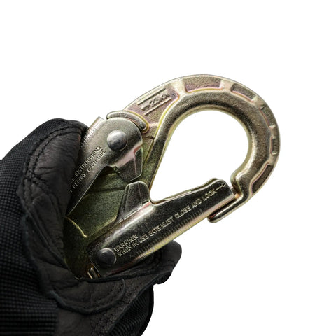 Forged Steel Safety Snap Hook With Double Action Gate 23 Kilonewton MBS Swivel For Fall Protection And Climbing Gear