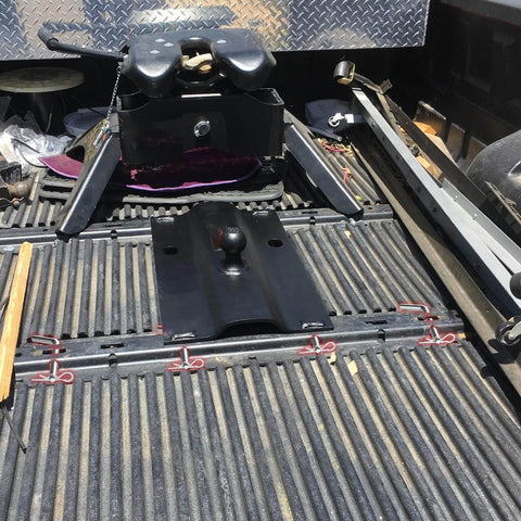 5th Wheel Pins And Clips 1/2 Inch Diameter Fits 5th Wheel Hitch And Rail Gooseneck Hitches Galvanized Rust Resistant