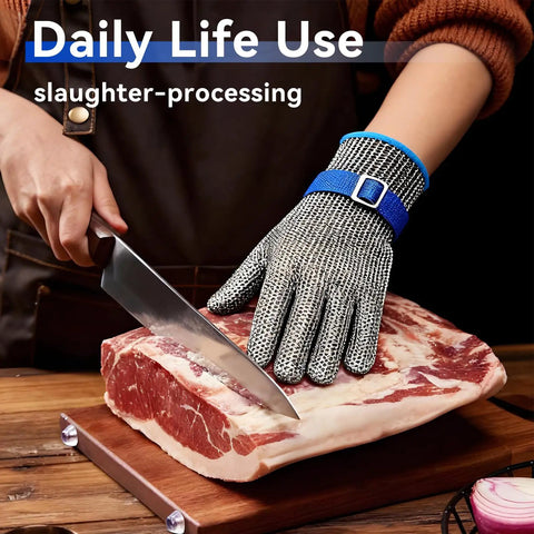Person using Cut Resistant Chainmail Gloves With Stainless Steel Mesh, Ambidextrous Steel Glove And Nylon Liner Glove for meat cutting