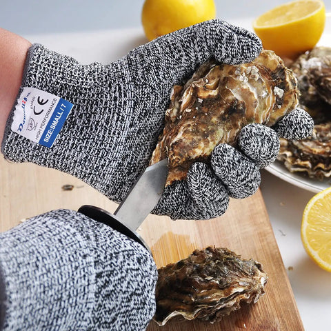 3 Pairs Cut Resistant Gloves HDPE Food Grade Level C EN388 for kitchen prep, shucking oyster with knife on a cutting board