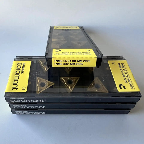 Boss Grade 160408-MM Turning Inserts T Max P For CNC Milling Box Of 10 Precision Carbide Inserts Stacked in Packaging
