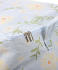 Level Up Your Storage With This Heavy Duty Cotton Quilt Bag featuring secure zipper seals and handy handles close-up view.