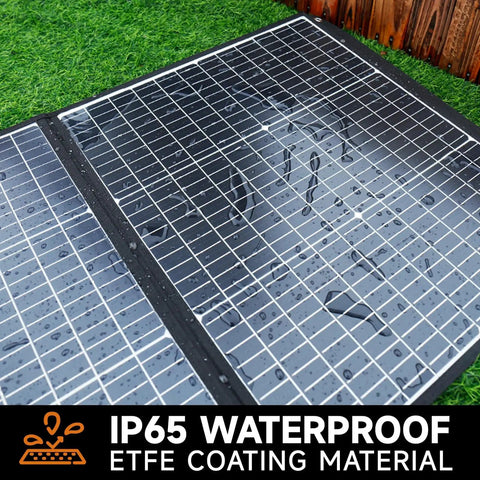 200W Monocrystalline Portable Folding Solar Panel Charger with water droplets on IP65 waterproof surface