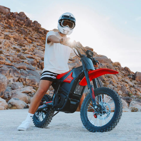 Off Road Electric Dirt Bike For Teens And Adults With A 2600W Peak Motor, Removable 1123.2Ah Battery Ebike in rocky terrain