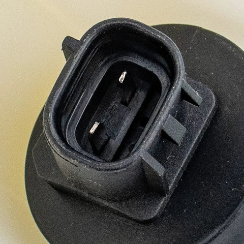 Windshield Washer Reservoir Assembly With Pump And Cap For 2016 2017 2018 Honda Civic Without Low Fluid Sensor Direct Fit Replacement DIY Friendly Install No Mess Includes Hose Cap And Reference Numbers HO1288215 76841-TBA-A01 close-up of pump connector