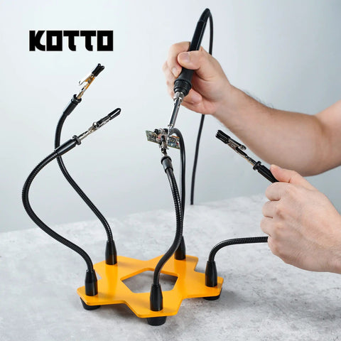 Five Arm Third Hand Soldering Stand With Adjustable Gooseneck Arms Non Slip Steel Weighted Base PCB Holder in use soldering PCB