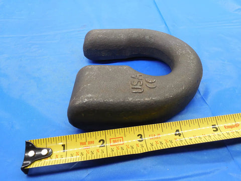 Three Quarter Inch GR100 Alloy Chain Connecting Link Master Clip Kit shown from the side on a blue surface with ruler for size.