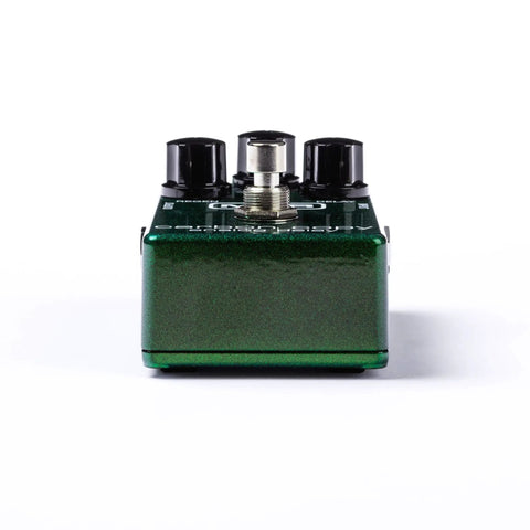 Front view of an Analog Delay Pedal With 600Ms Echo And Tape Style Modulation, Bucket Brigade Circuit For Rich Slapbacks And Gilmour Style Echoes.