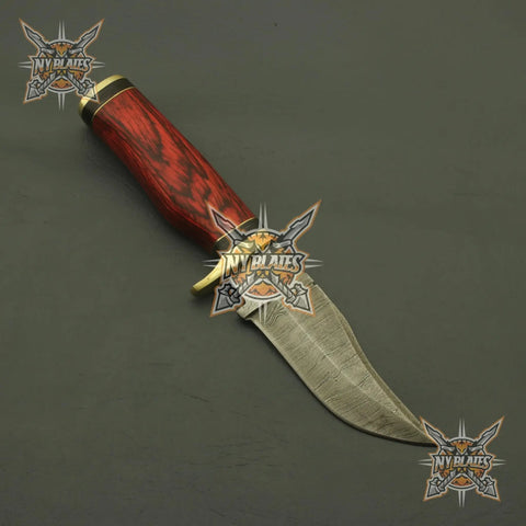 Damascus Steel Hunting Knife With Rosewood Handle 8 Inch Full Tang Blade Traditional Style Leather Sheath For Camping