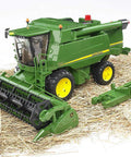 John Deere T670i Combine Harvester Toy For Kids With Ackermann Steering on Straw Field Playset