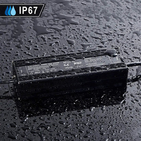 Waterproof IP67 LED Transformer Beefy 250W 12V DC Power Supply For LED Lighting Outdoor Projects on wet surface