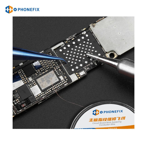 Ultra Fine 0.02mm 120m Pure Copper Jump Wire For Phone PCB BGA Soldering And Fingerprint Repair in use on circuit board