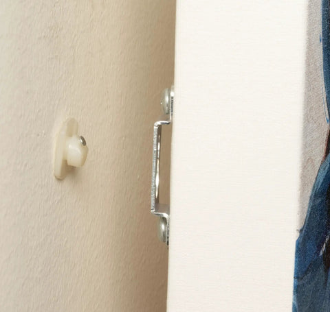 Picture Perfect Hanging System For Wall Art Up To Fifty Pounds No Wire Mount Kit close-up