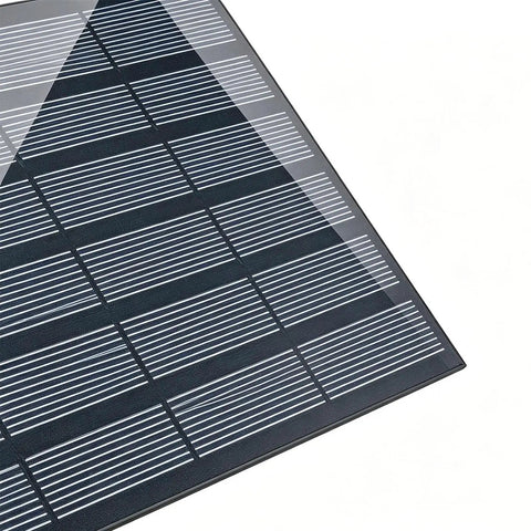 Close-up of solar panel for Sun Powered Pond Pump Kit With 1.5W Silent Motor, 200L High Flow Rate reflecting light