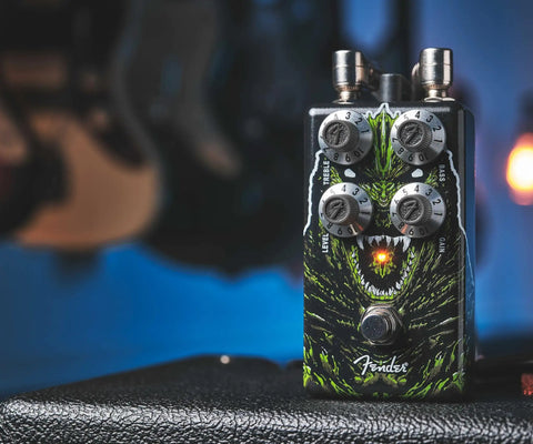 Kaiju Godzilla Distortion Pedal With Active Treble And Bass EQ Beefy High Gain Guitar Effects for Electric Guitar on amp